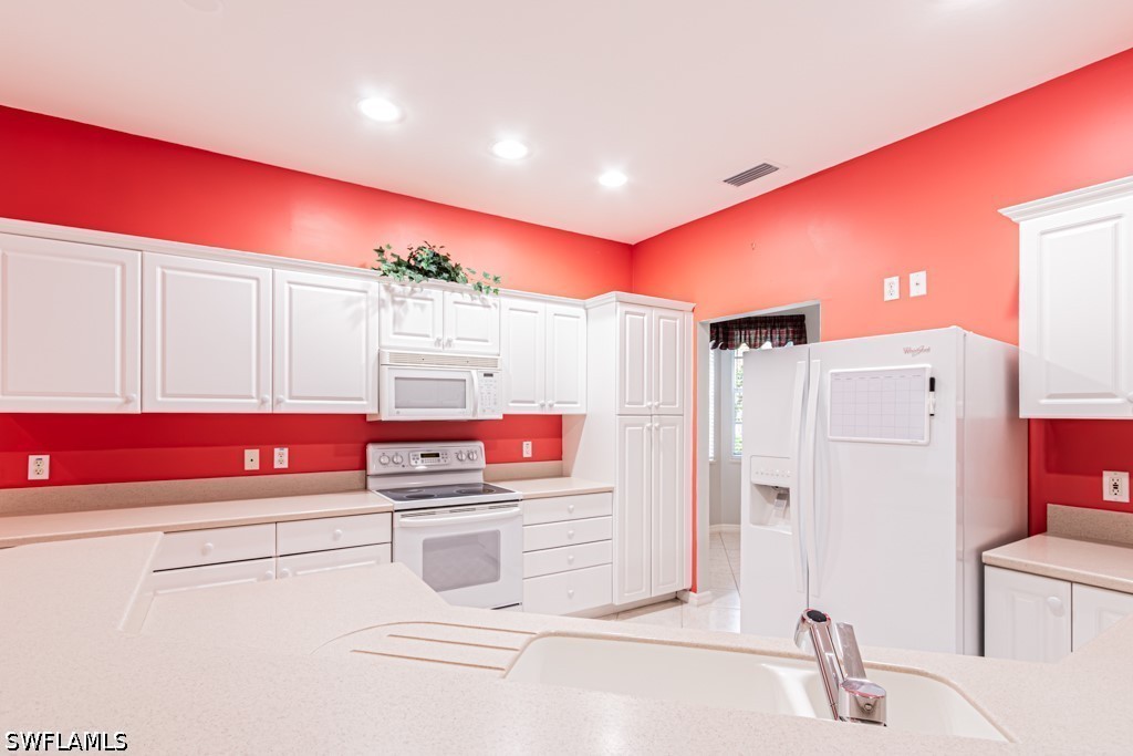 2 Bed Condominium for Sale in Naples, FL, $3,250 — photo 21