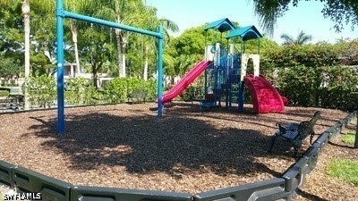 2 Bed Condominium for Sale in Bonita Springs, FL, $225,000 — photo 21