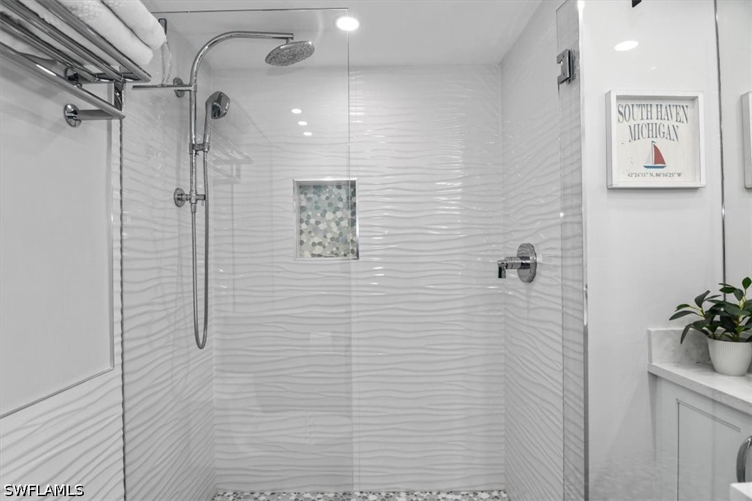 2 Bed Waterfront Home for Sale in Marco Island, FL, $749,000 — photo 21