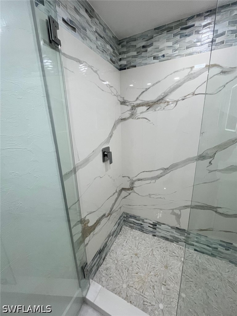2 Bed Pool Home for Sale in Fort Myers Beach, FL, $389,000 — photo 21