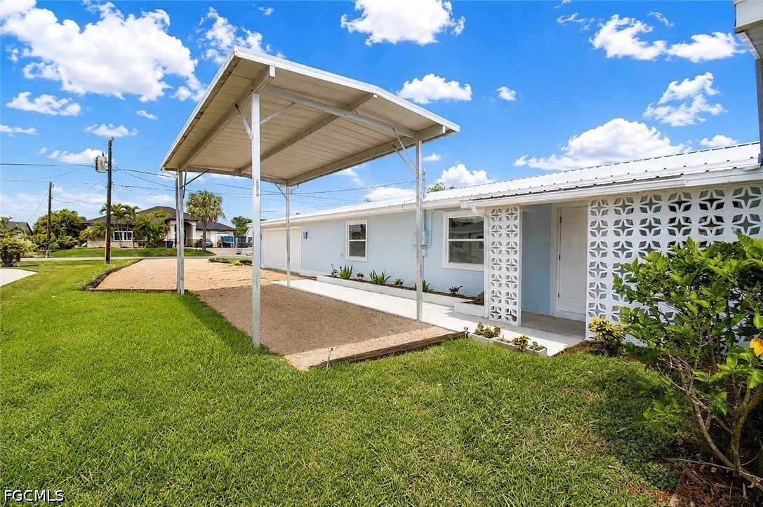 3 Bed Waterfront Home for Sale in Fort Myers, FL, $2,500 — photo 21