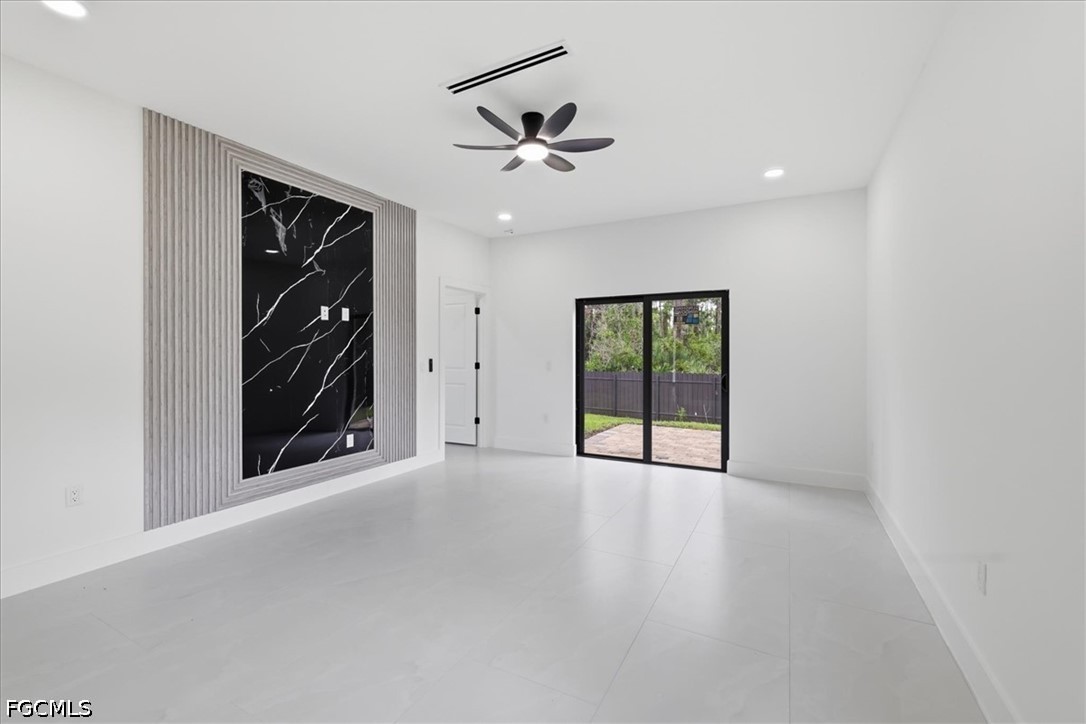3 Bed SingleFamilyResidence for Sale in Not Applicable, FL — photo 21