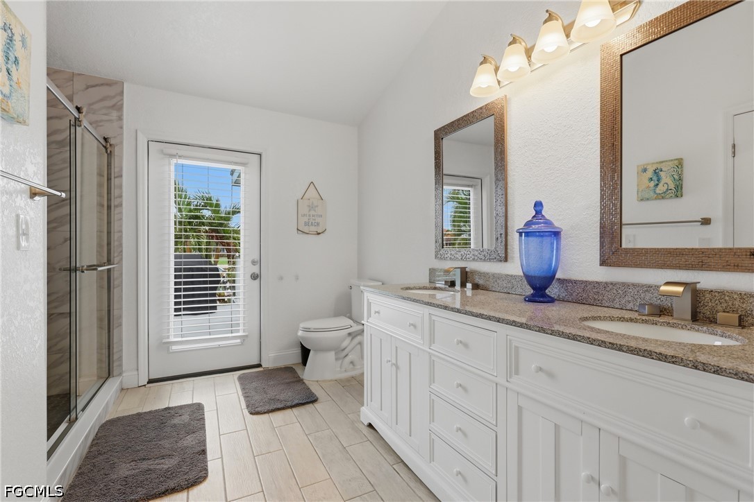 3 Bed Pool Home for Sale in Cape Coral, photo 21