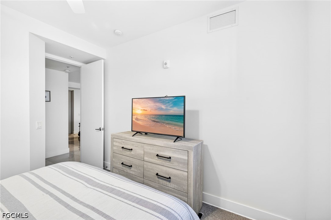 2 Bed Condominium for Sale in Royal Pointe, photo 21