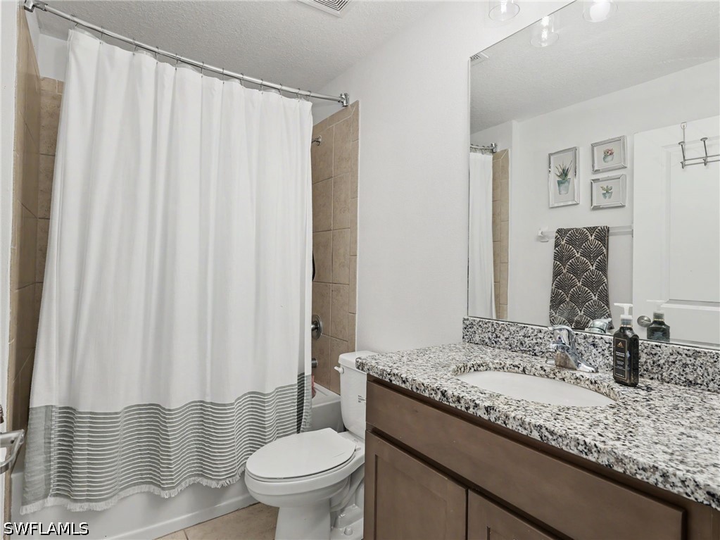 3 Bed SingleFamilyResidence for Sale in Bonita Fairways, photo 21