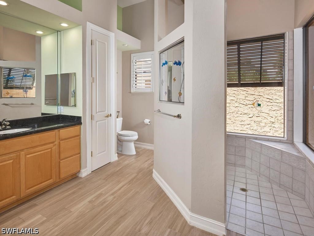 4 Bed Pool Home for Sale in Marco Beach, photo 21