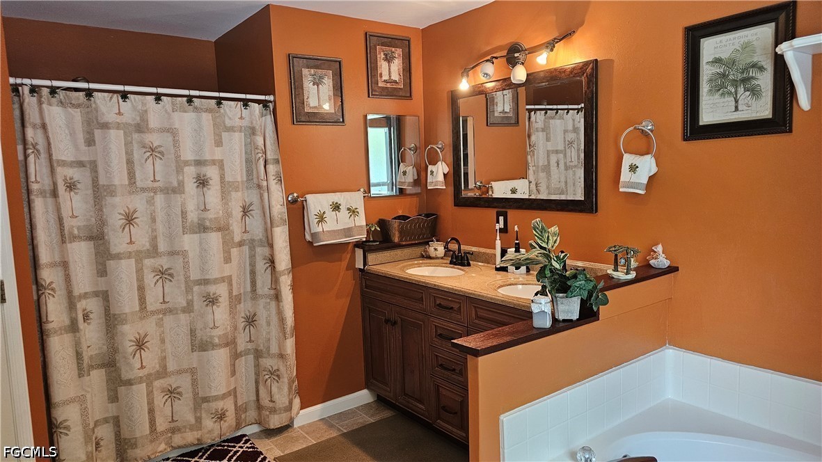 3 Bed Pool Home for Sale in Mirror Lakes, photo 21