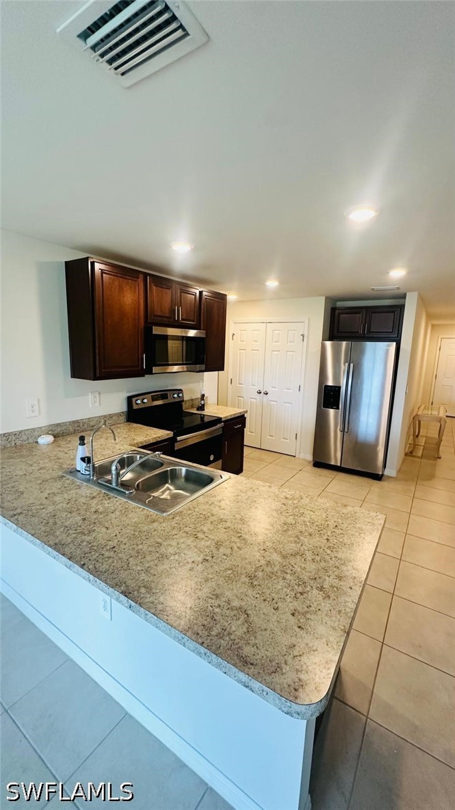3 Bed SingleFamilyResidence for Sale in Lehigh Acres, photo 21