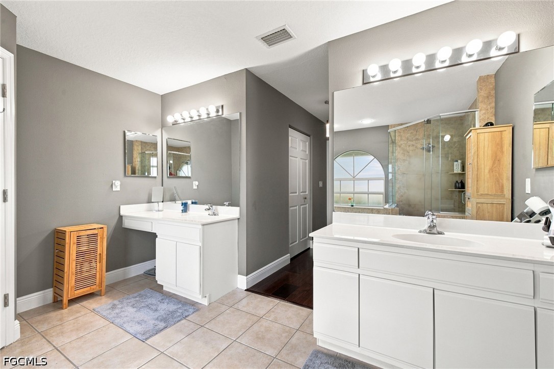 3 Bed Pool Home for Sale in Meadowbrook, photo 21