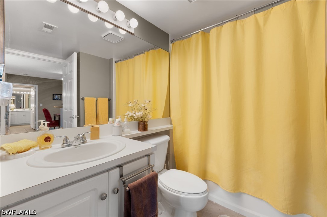 2 Bed Condominium for Sale in Napoli, photo 21