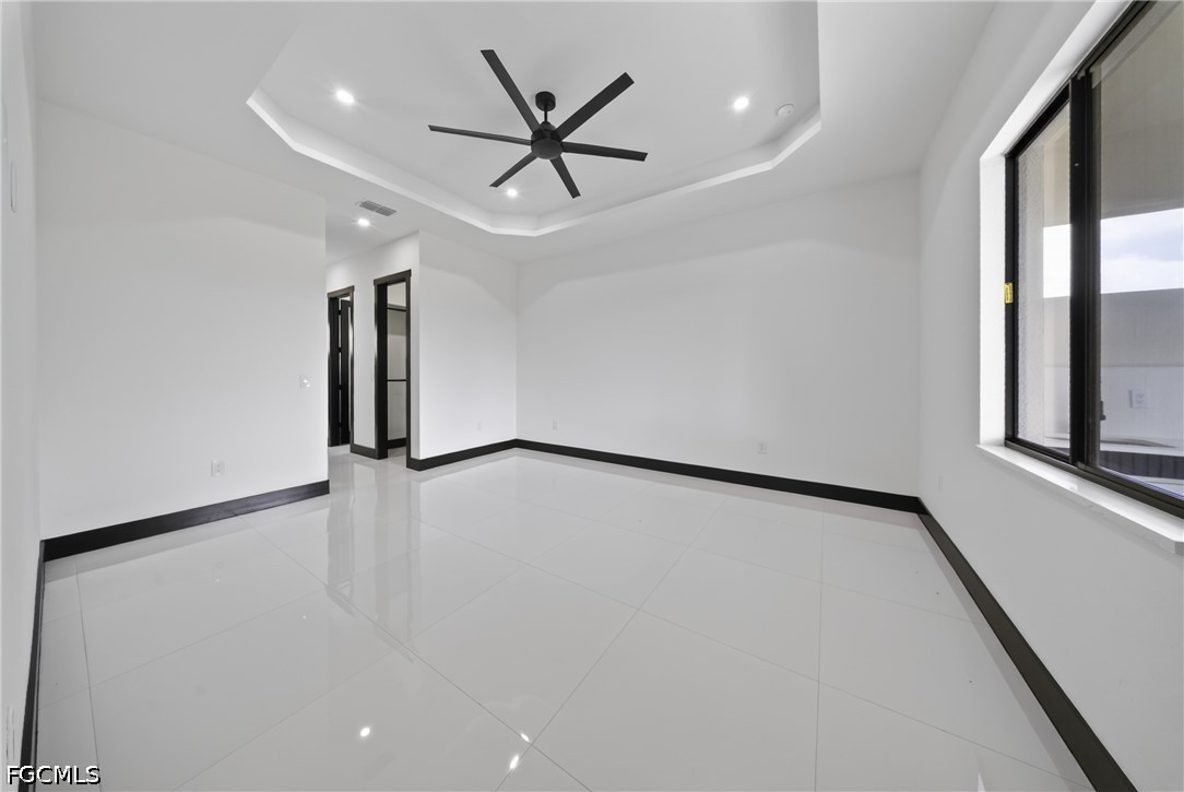4 Bed SingleFamilyResidence for Sale in Lehigh Acres, photo 21