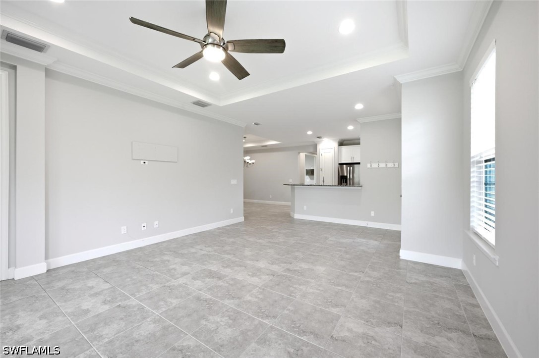 2 Bed Attached for Sale in Naples, photo 21