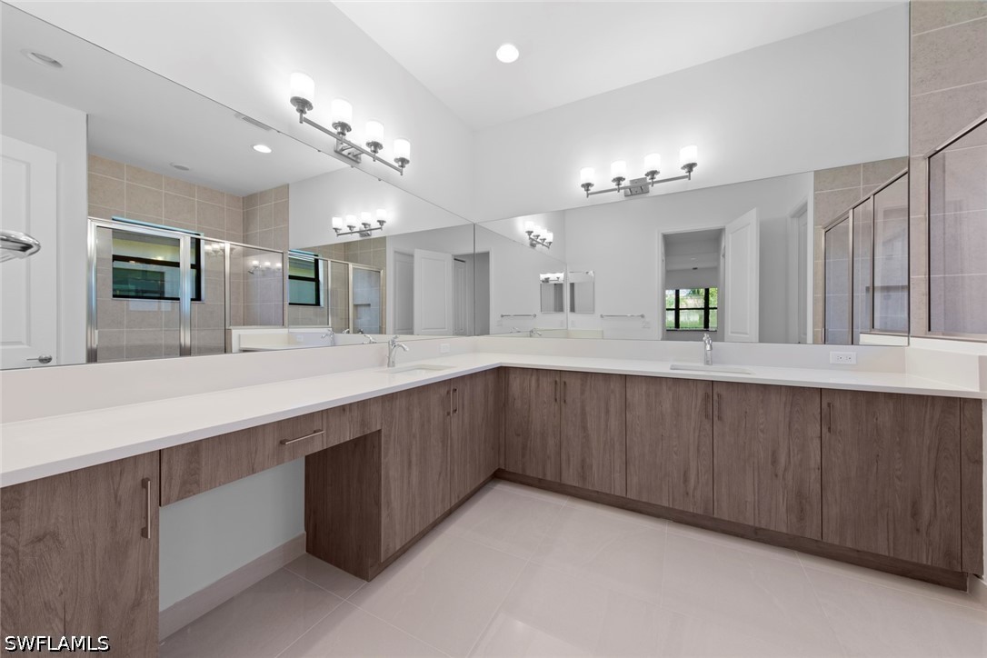 3 Bed SingleFamilyResidence for Sale in Estero, photo 21