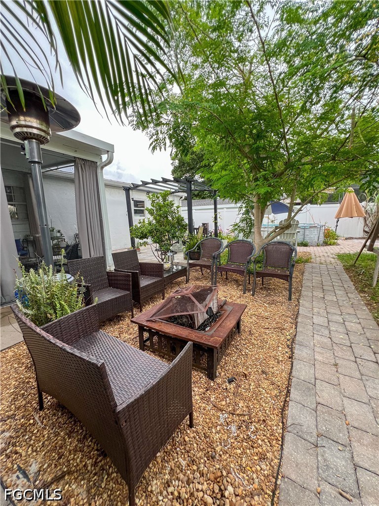 4 Bed Pool Home for Sale in Granada Terrace, photo 21