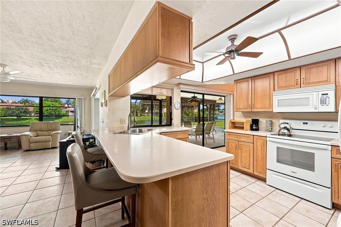 3 Bed Pool Home for Sale in Park Shore, photo 21