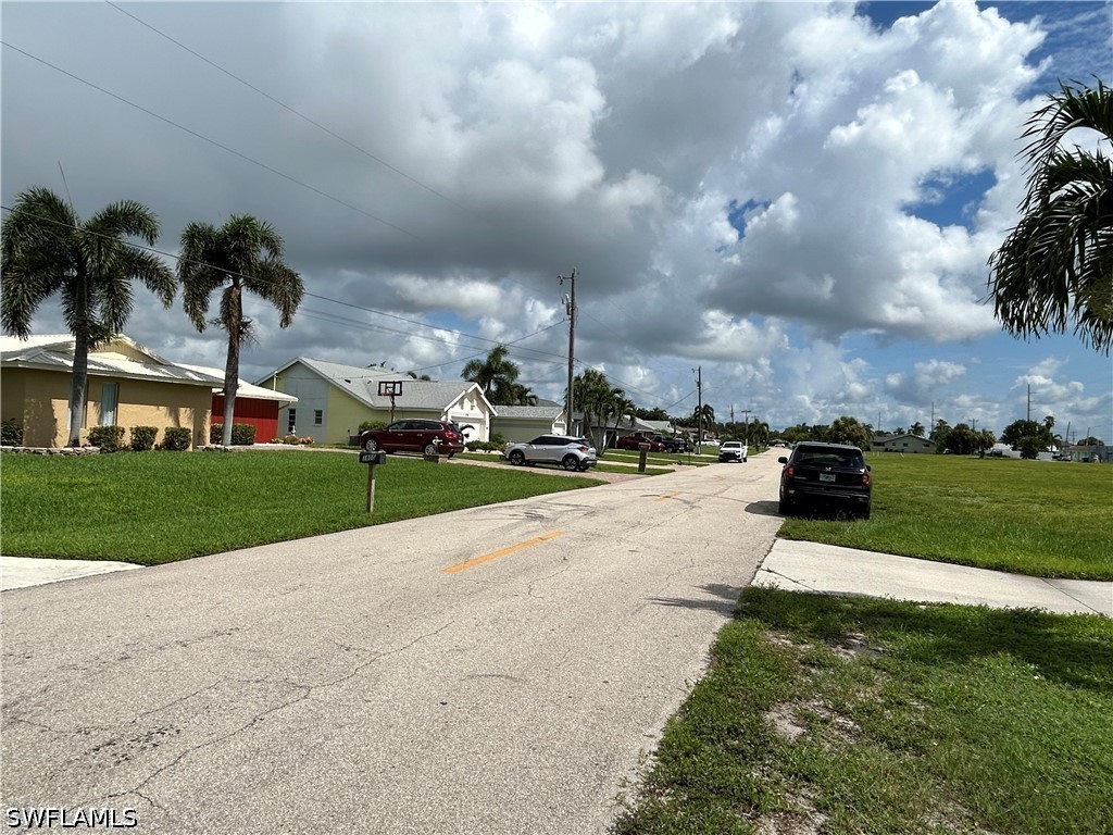 4 Bed Duplex for Sale in Cape Coral, photo 21