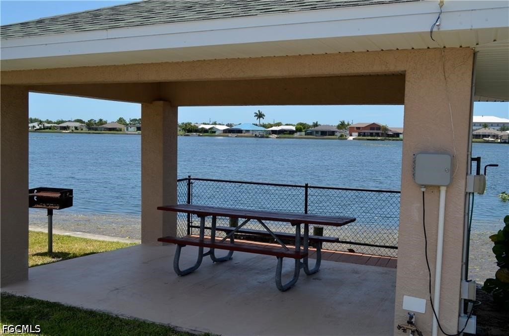 3 Bed Waterfront Home for Sale in Emerald Cove, photo 21