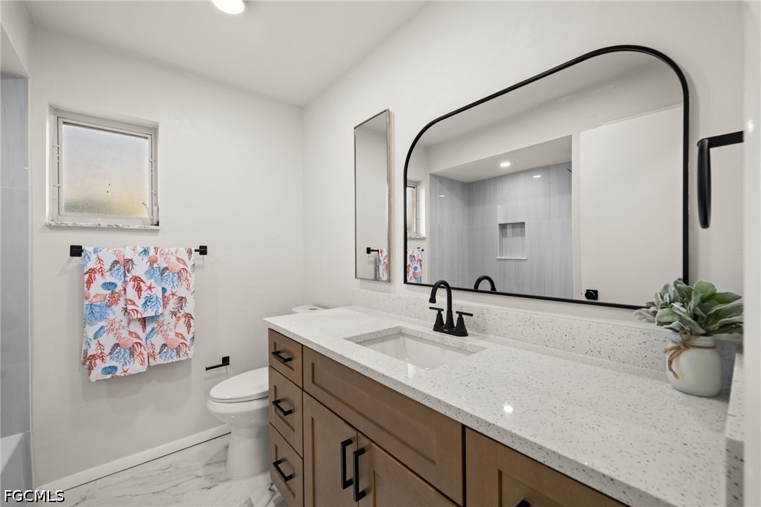 3 Bed SingleFamilyResidence for Sale in Cape Coral, photo 21
