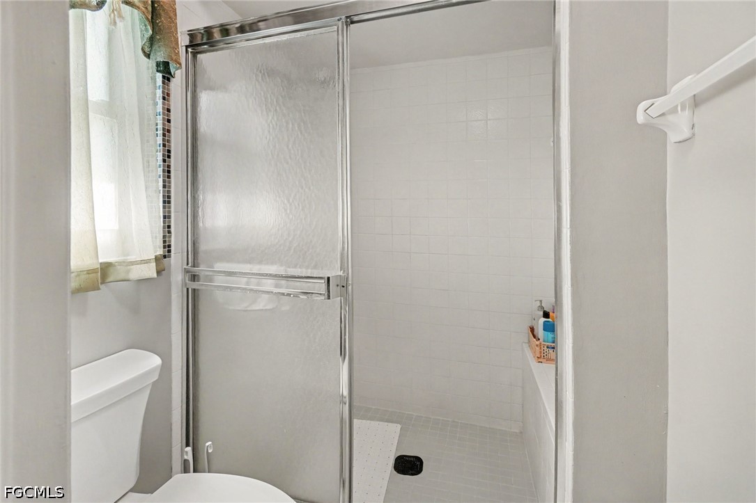 3 Bed Pool Home for Sale in Cape Coral, photo 21