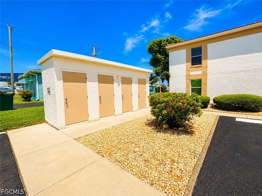 2 Bed Waterfront Home for Sale in Casa Bonita, photo 21