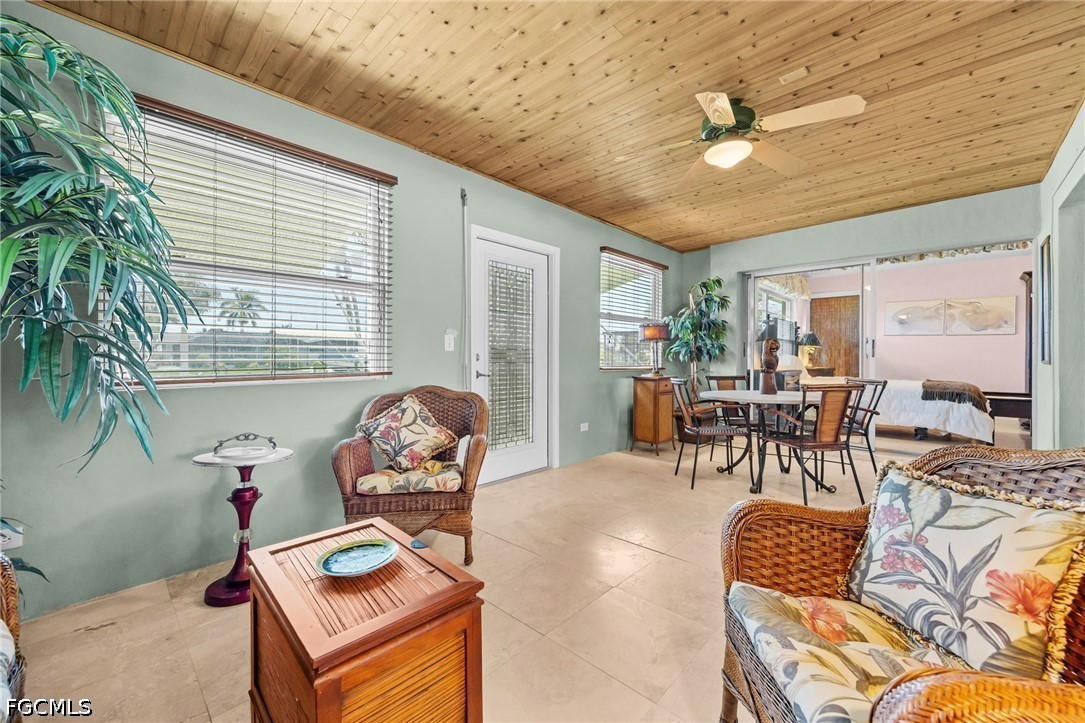 3 Bed Waterfront Home for Sale in Cape Coral, photo 21