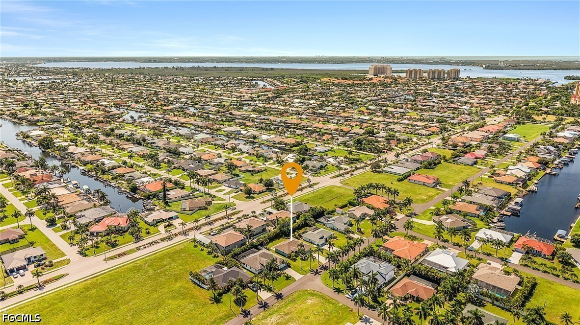 4 Bed SingleFamilyResidence for Sale in Cape Coral, photo 21