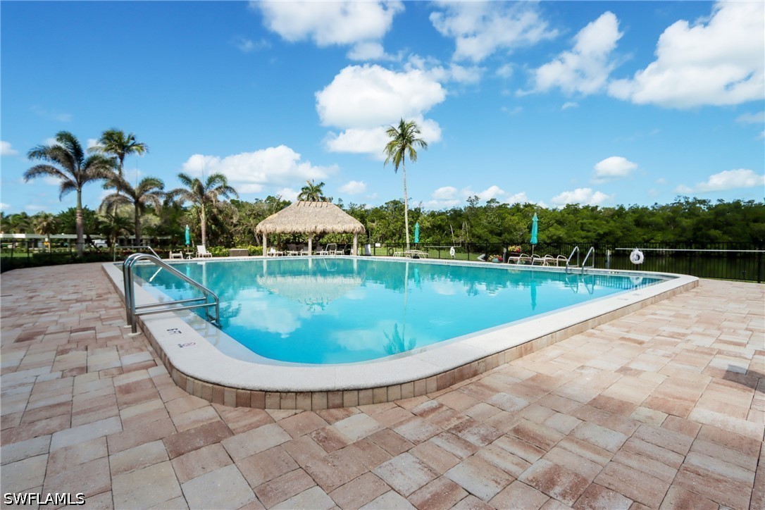 1 Bed Waterfront Home for Sale in Naples, photo 21
