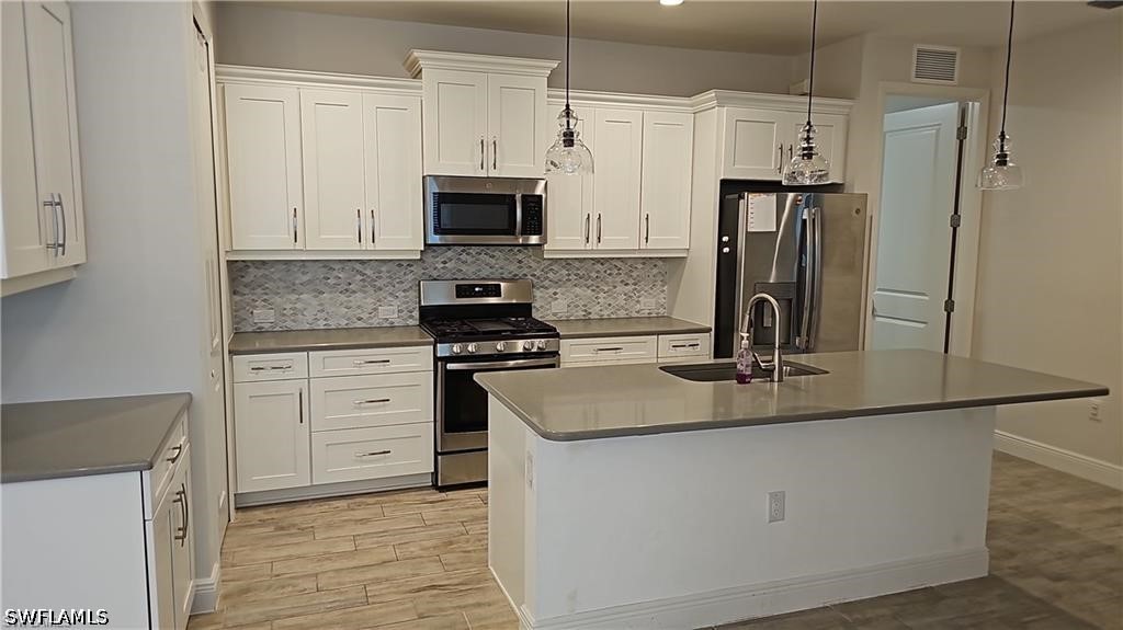 3 Bed Attached for Sale in Naples, photo 21