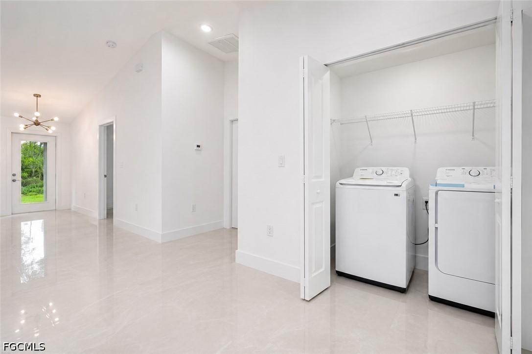 3 Bed SingleFamilyResidence for Sale in Lehigh Acres, photo 21