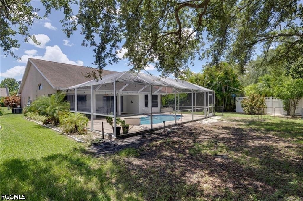 3 Bed Pool Home for Sale in Fort Myers, photo 21