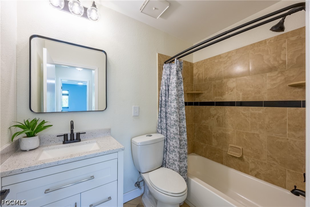 2 Bed Waterfront Home for Sale in Port Charlotte, photo 21