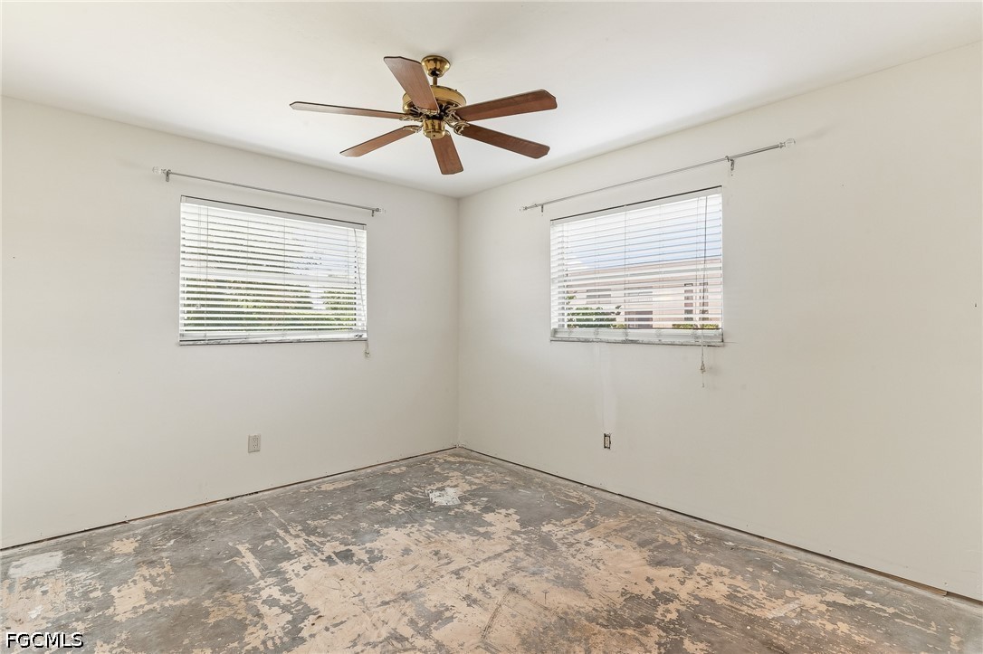 3 Bed Pool Home for Sale in Cape Coral, photo 21