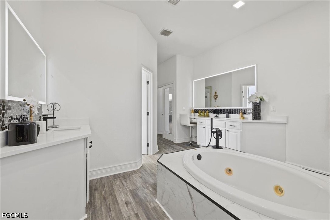 5 Bed Pool Home for Sale in Lehigh Acres, photo 21