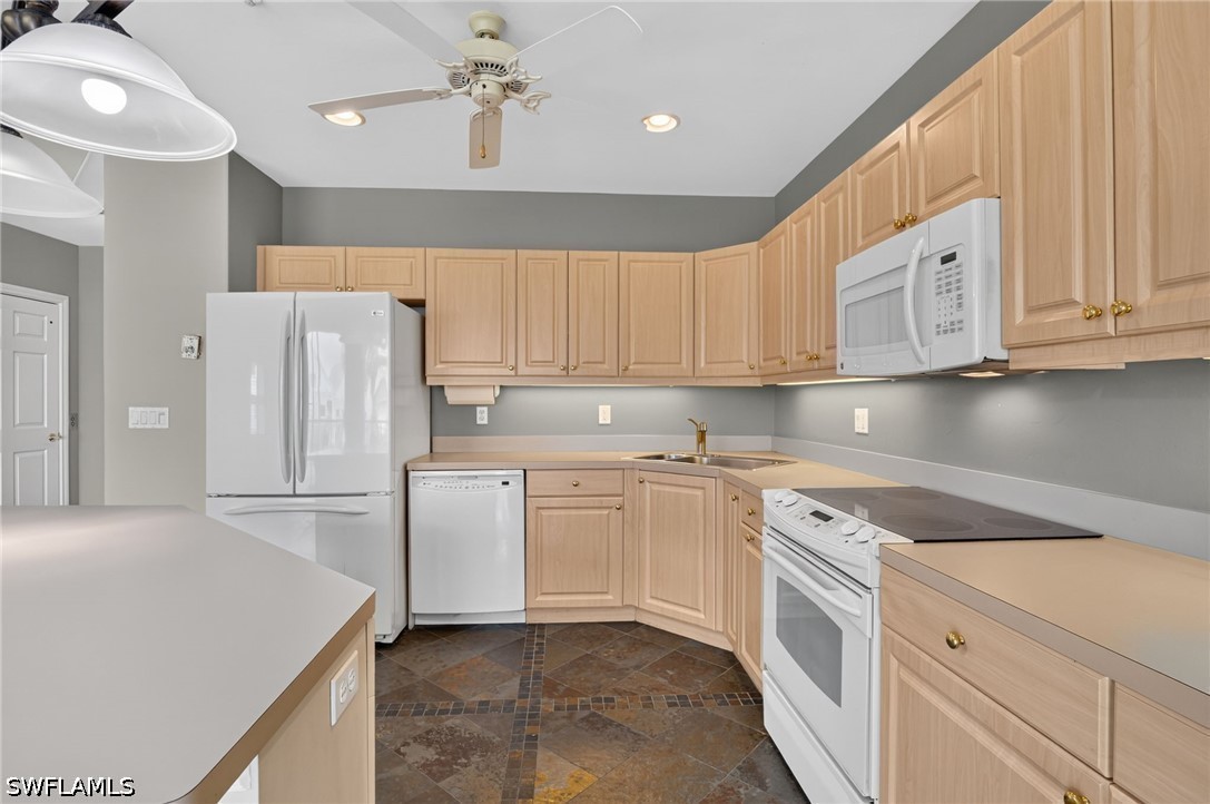 3 Bed Waterfront Home for Sale in River Place, photo 21