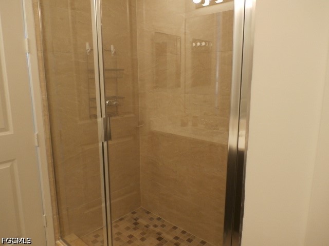 3 Bed Condominium for Sale in Royal Pointe, photo 21