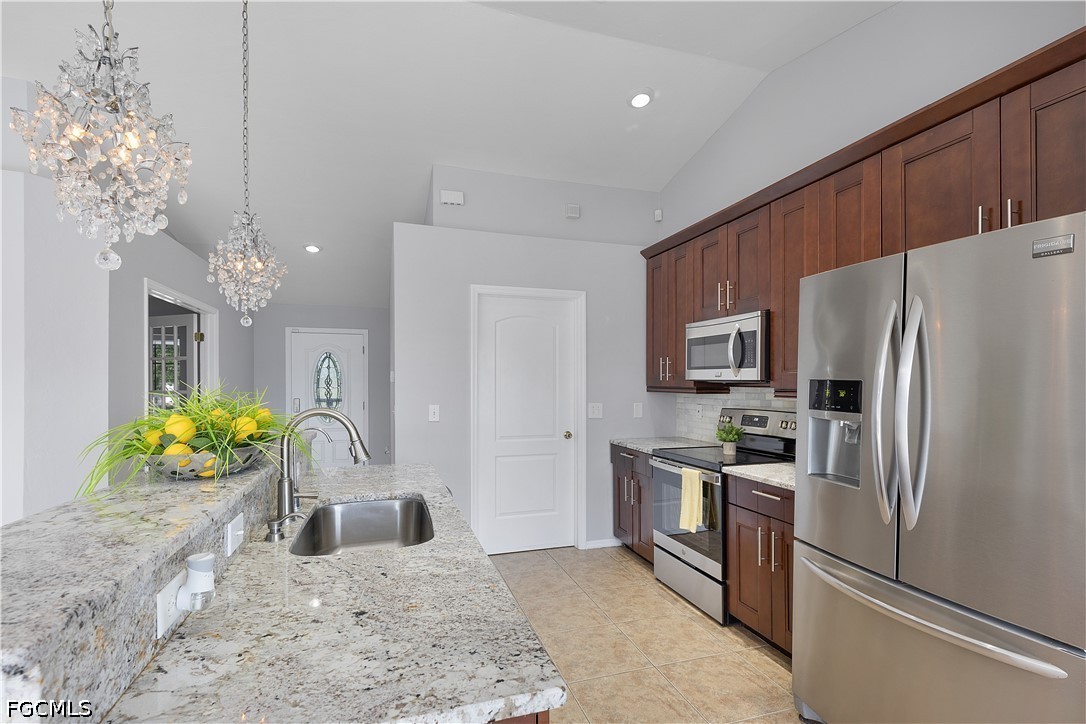 3 Bed SingleFamilyResidence for Sale in Lehigh Acres, photo 21