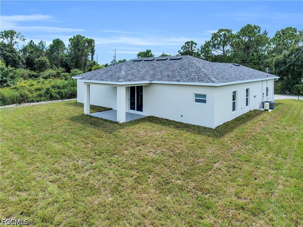3 Bed SingleFamilyResidence for Sale in Lehigh Acres, photo 21