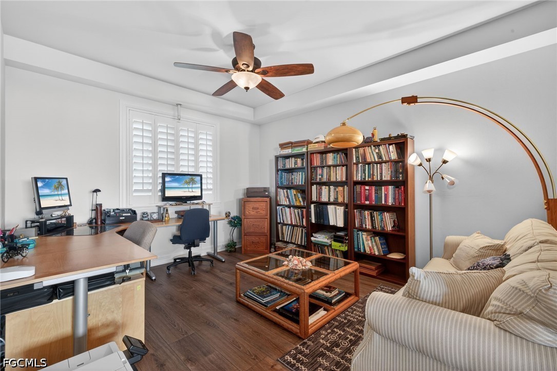 2 Bed Waterfront Home for Sale in North Star Yacht Club, photo 21