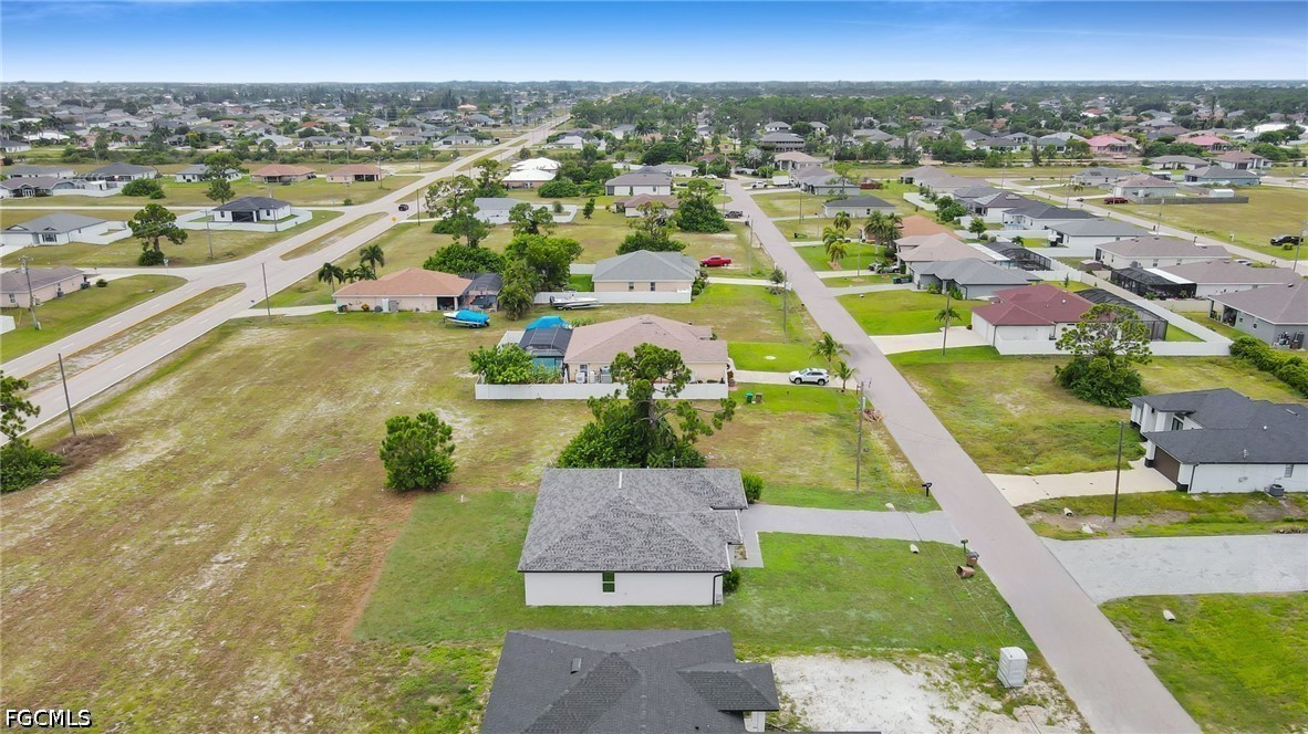 4 Bed SingleFamilyResidence for Sale in Cape Coral, photo 21