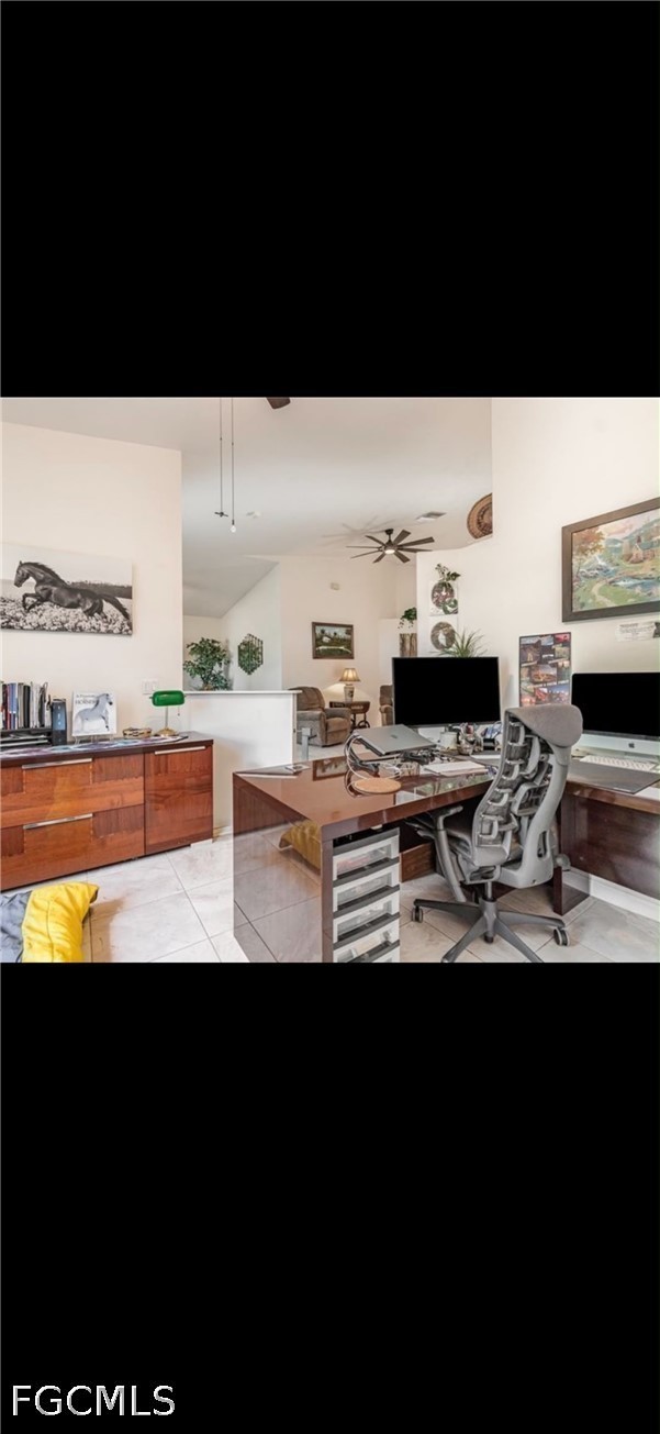 3 Bed SingleFamilyResidence for Sale in Fort Myers, photo 21