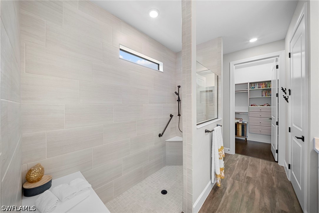 3 Bed Pool Home for Sale in Naples, photo 21