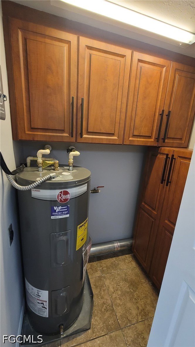 2 Bed Condominium for Sale in Fort Myers, photo 21