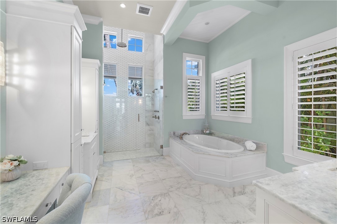 3 Bed Pool Home for Sale in Park Shore, photo 21