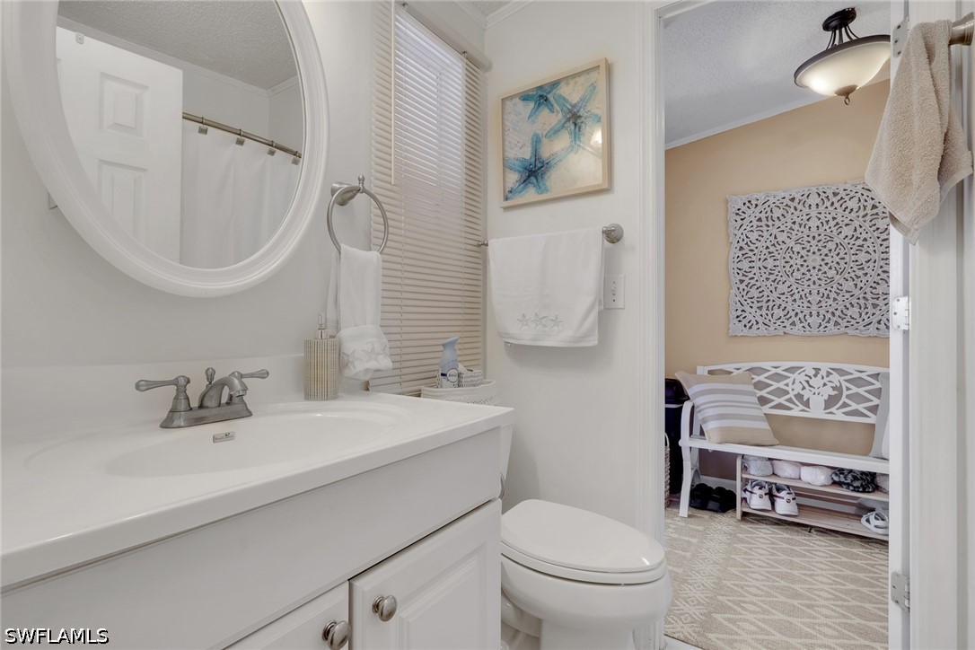 2 Bed SingleFamilyResidence for Sale in Naples, photo 21