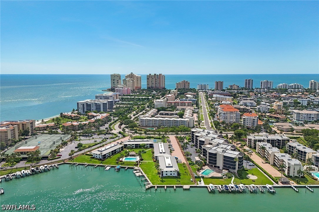 3 Bed Condominium for Sale in Marco Island, photo 21