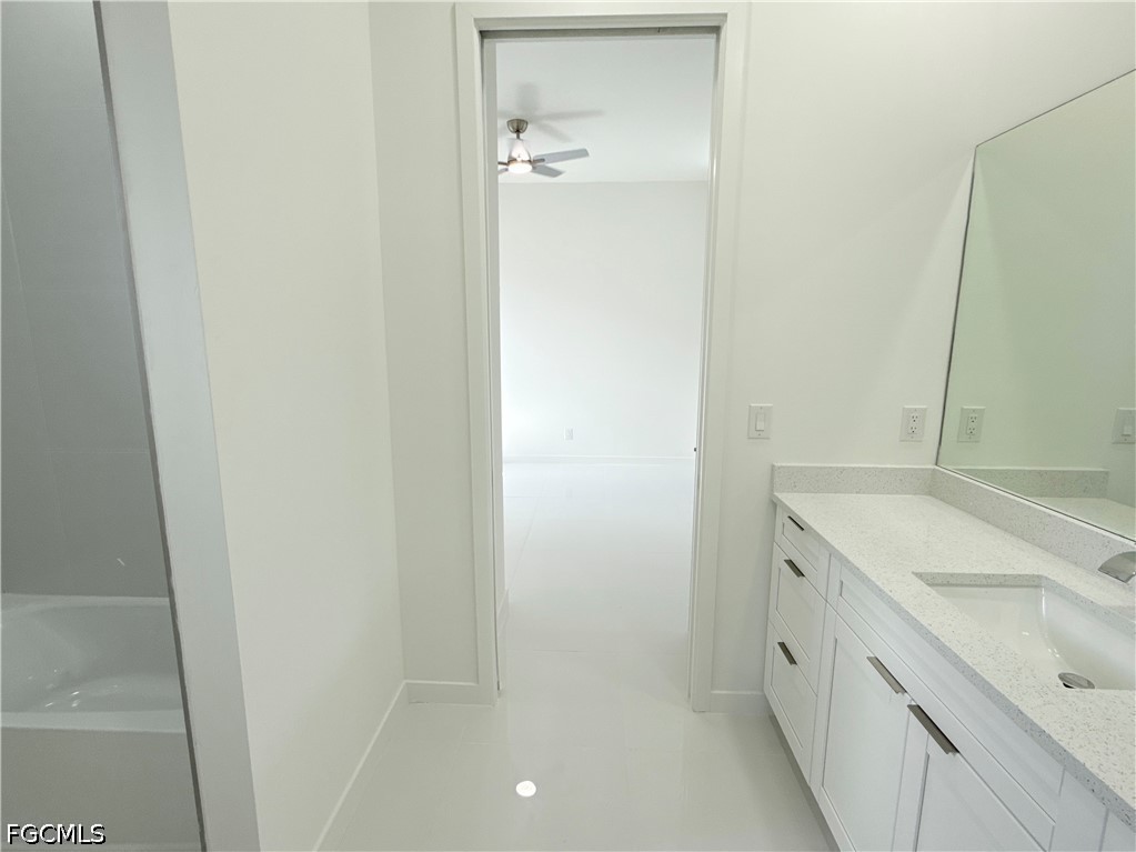 4 Bed SingleFamilyResidence for Sale in Cape Coral, photo 21