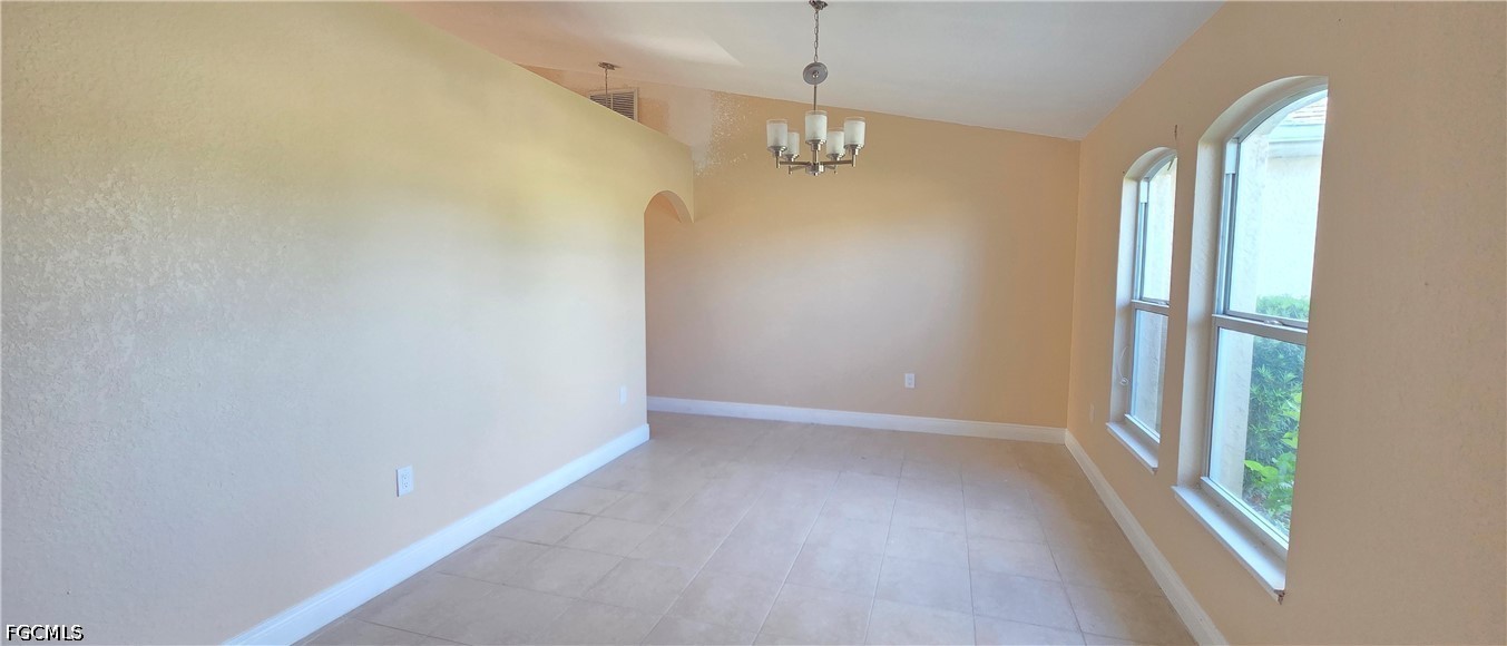 3 Bed SingleFamilyResidence for Sale in Cape Coral, photo 21