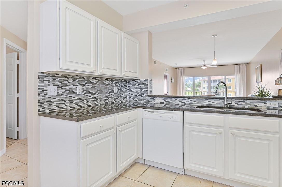 2 Bed Waterfront Home for Sale in Bonita Springs, photo 21