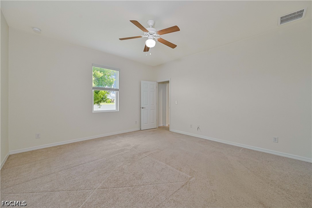 3 Bed SingleFamilyResidence for Sale in Cape Coral, photo 21