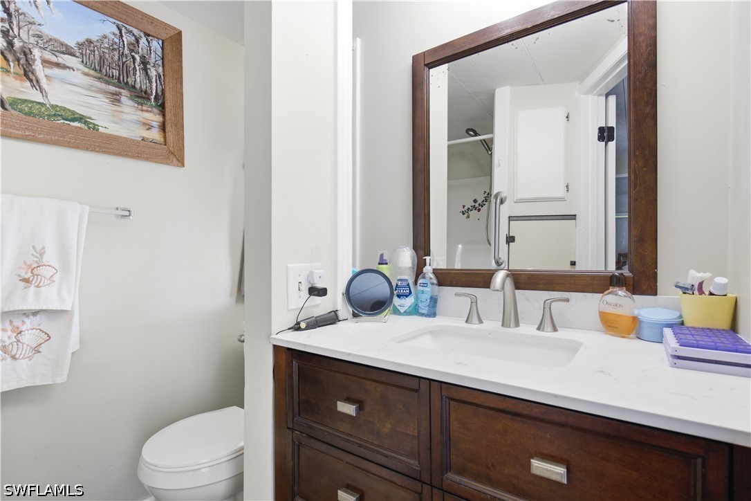 2 Bed ManufacturedHome for Sale in Naples, photo 21